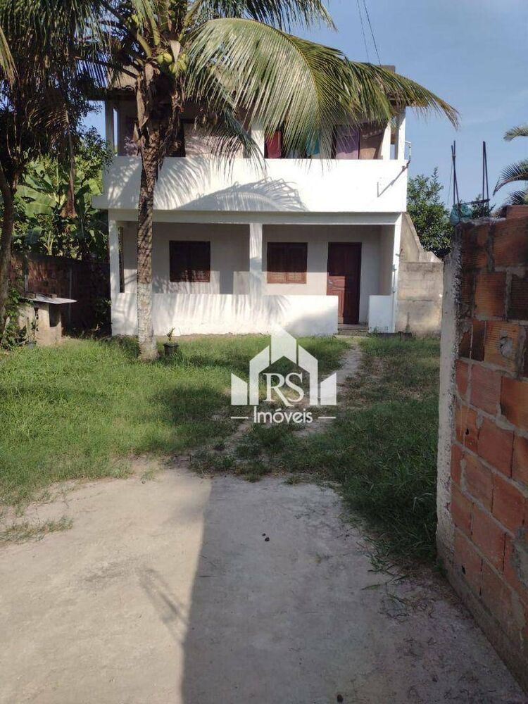 Casa à venda com 4 quartos, 70m² - Foto 1