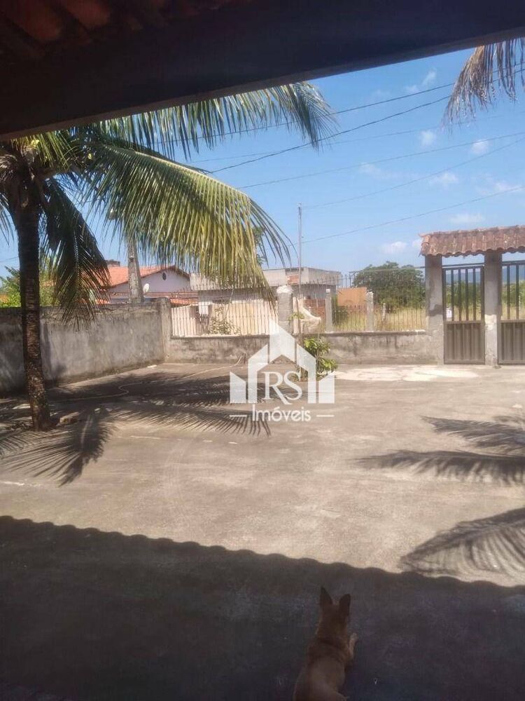 Casa à venda com 2 quartos, 120m² - Foto 1