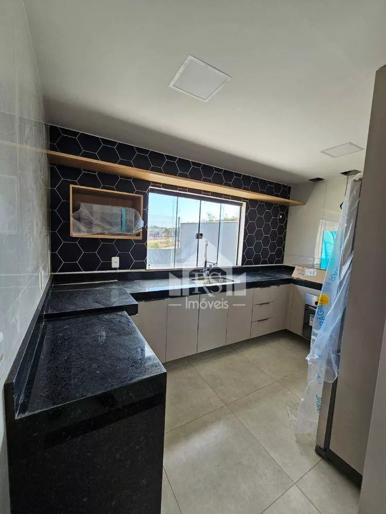 Casa, 3 quartos, 129 m² - Foto 1