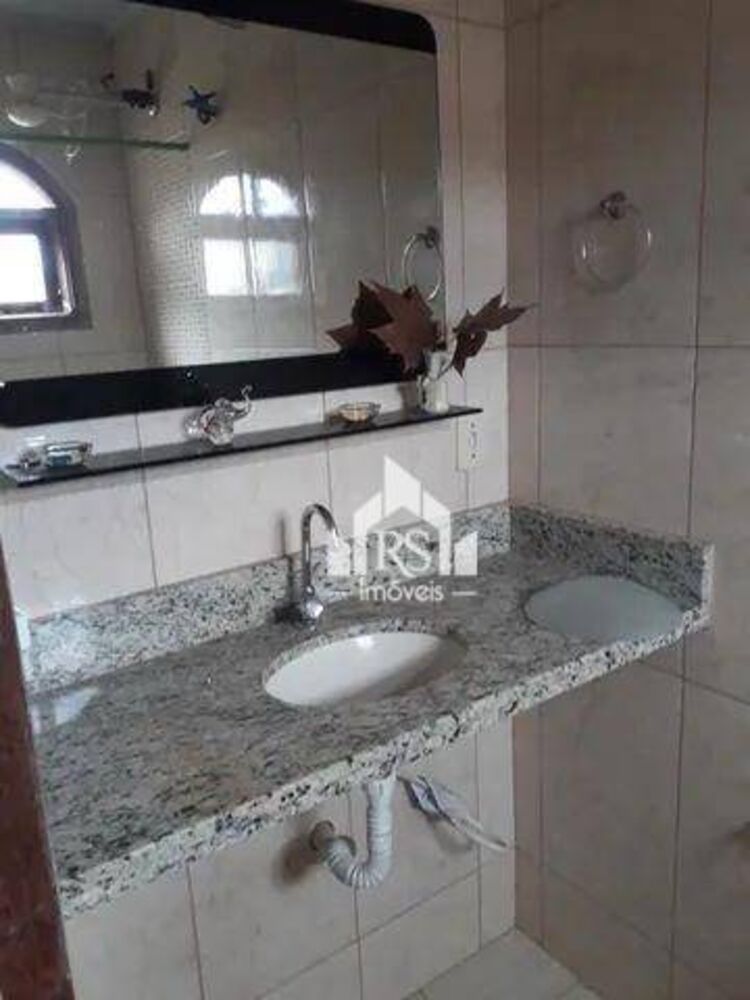 Casa de Condomínio à venda com 3 quartos, 120m² - Foto 2