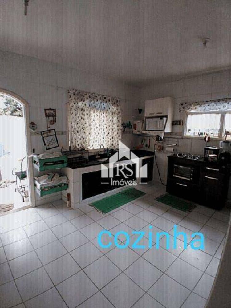 Casa, 6 quartos, 210 m² - Foto 18