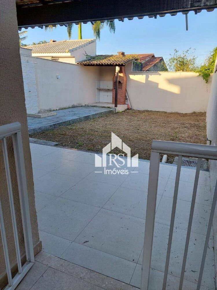 Casa à venda com 3 quartos, 118m² - Foto 4