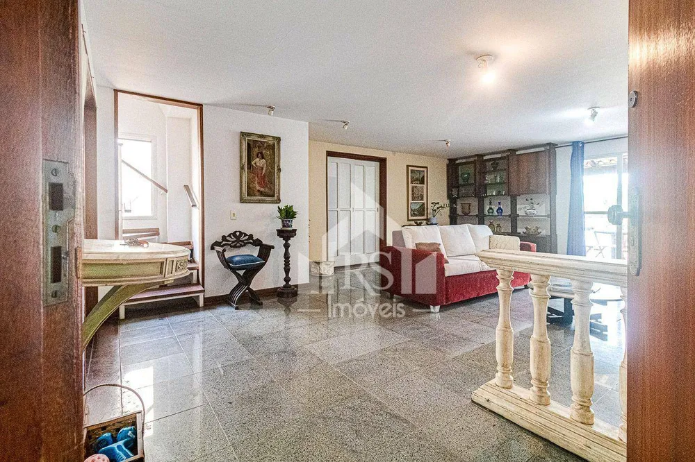 Cobertura, 5 quartos, 256 m² - Foto 2