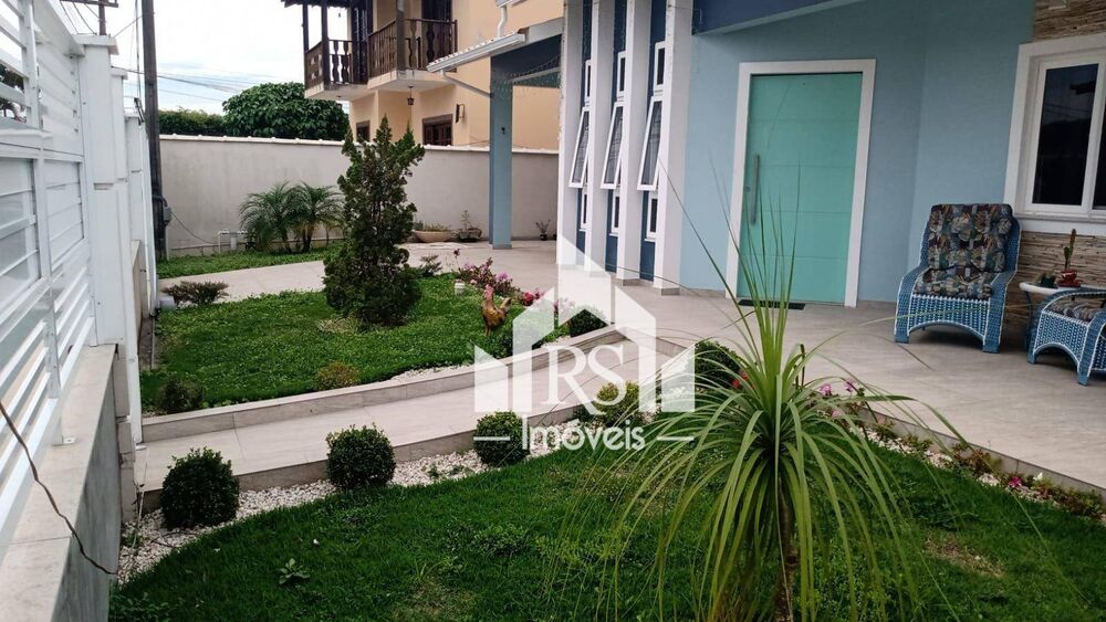 Casa, 3 quartos, 129 m² - Foto 1