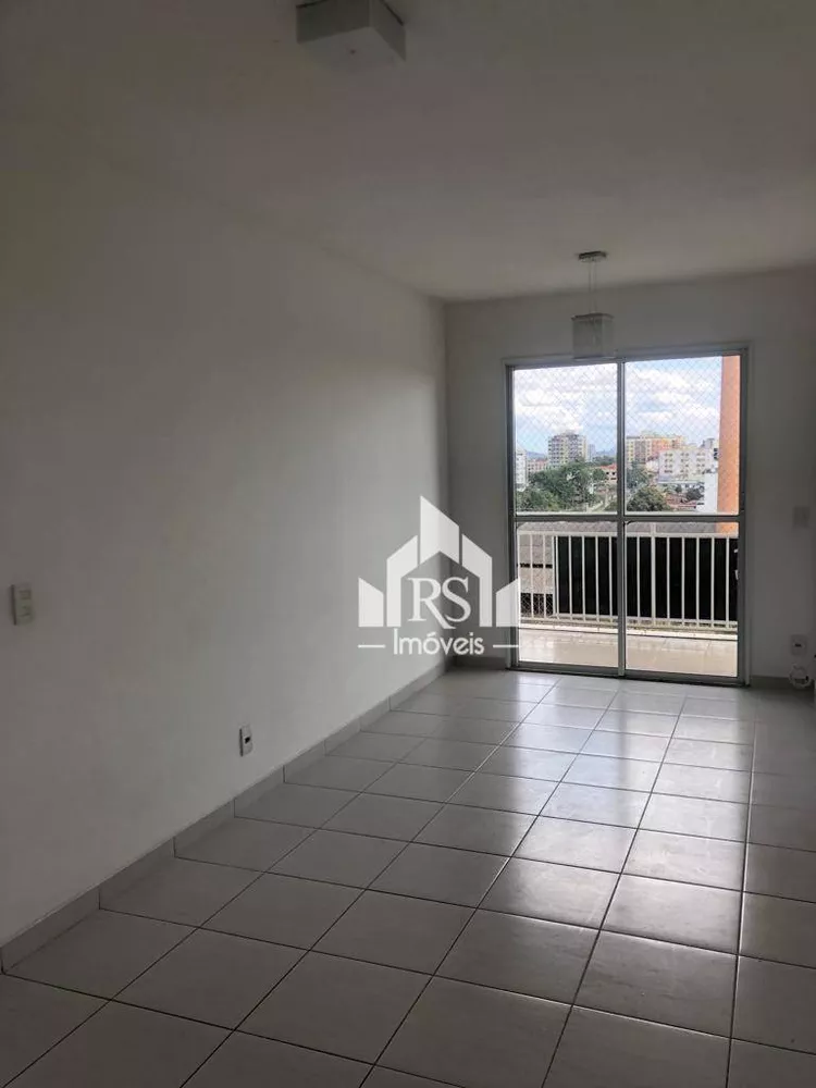 Apartamento, 3 quartos, 100 m² - Foto 2