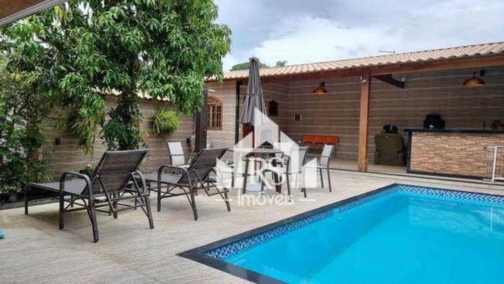 Casa, 3 quartos, 360 m² - Foto 1