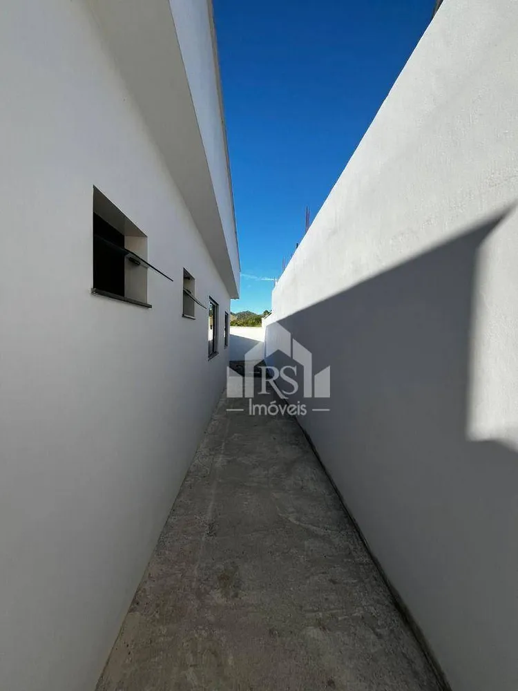 Casa, 3 quartos, 81 m² - Foto 2