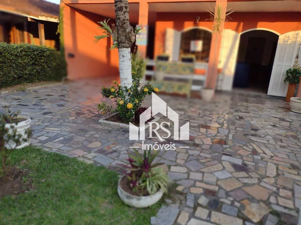 Casa, 4 quartos, 296 m² - Foto 3