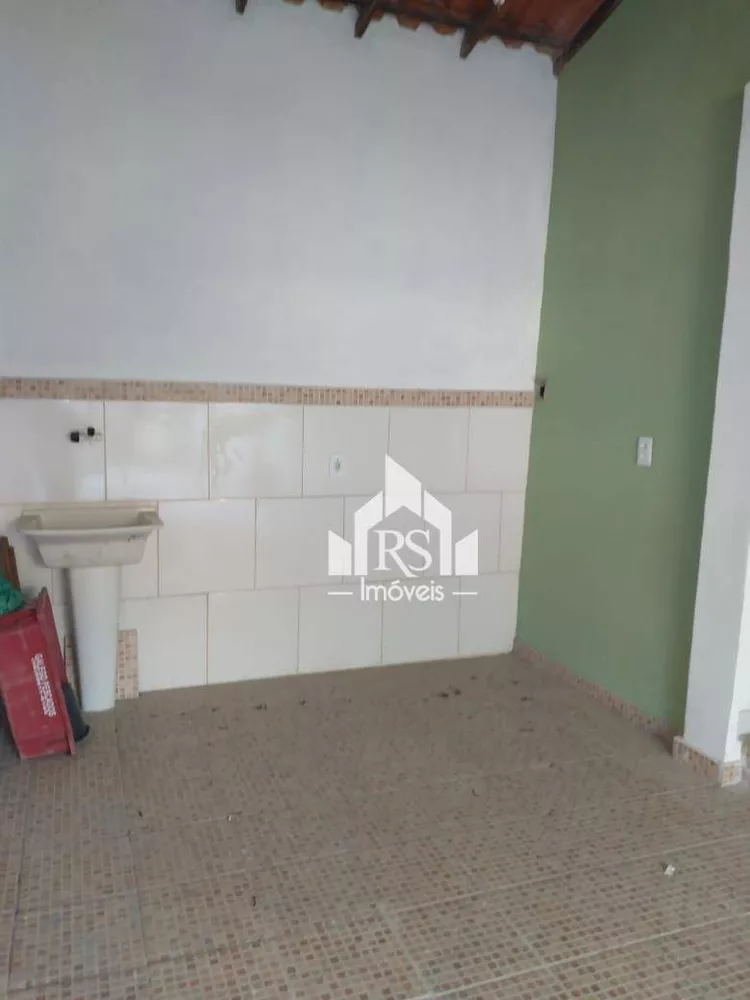 Sobrado, 2 quartos, 8587 m² - Foto 2