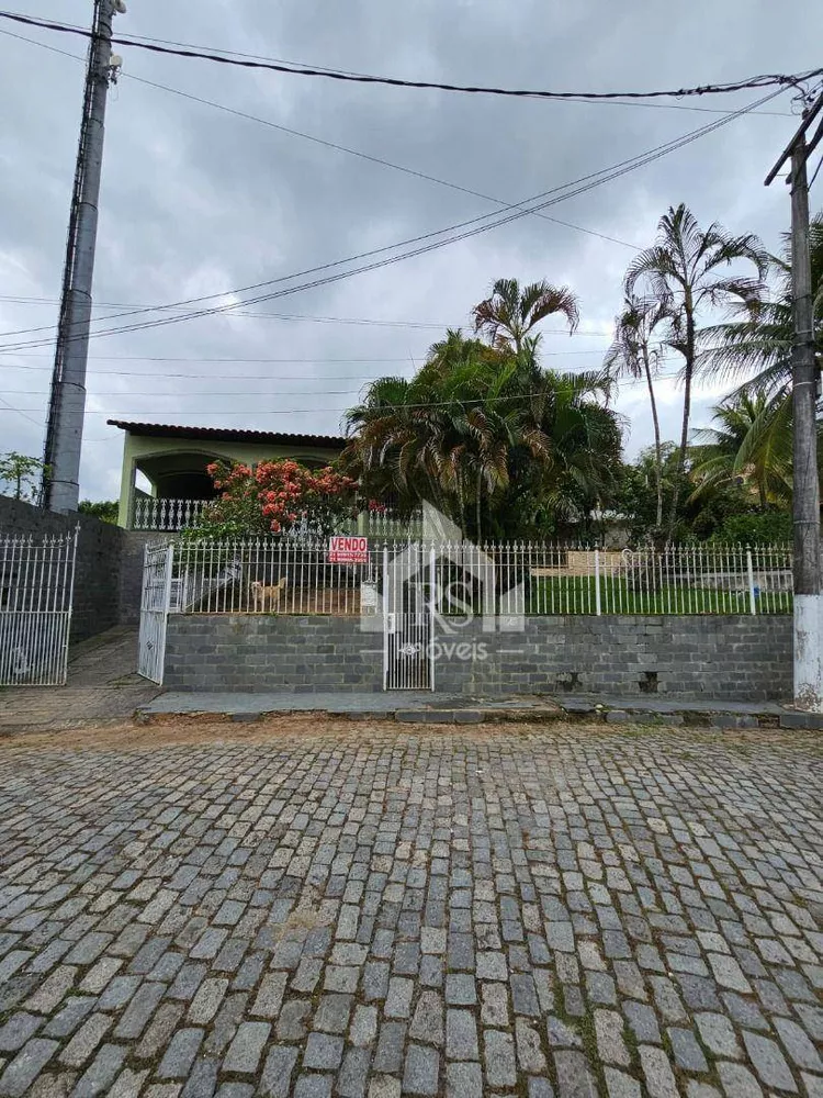 Casa, 4 quartos, 300 m² - Foto 1