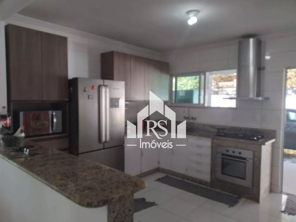 Casa, 3 quartos, 220 m² - Foto 6