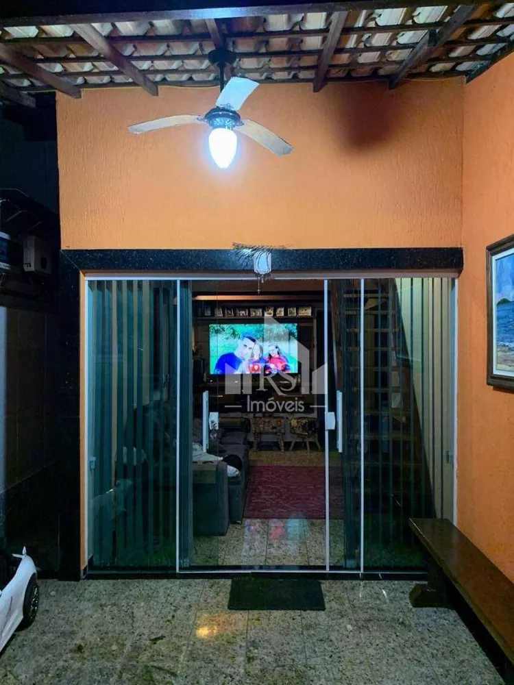Casa, 4 quartos, 62 m² - Foto 1