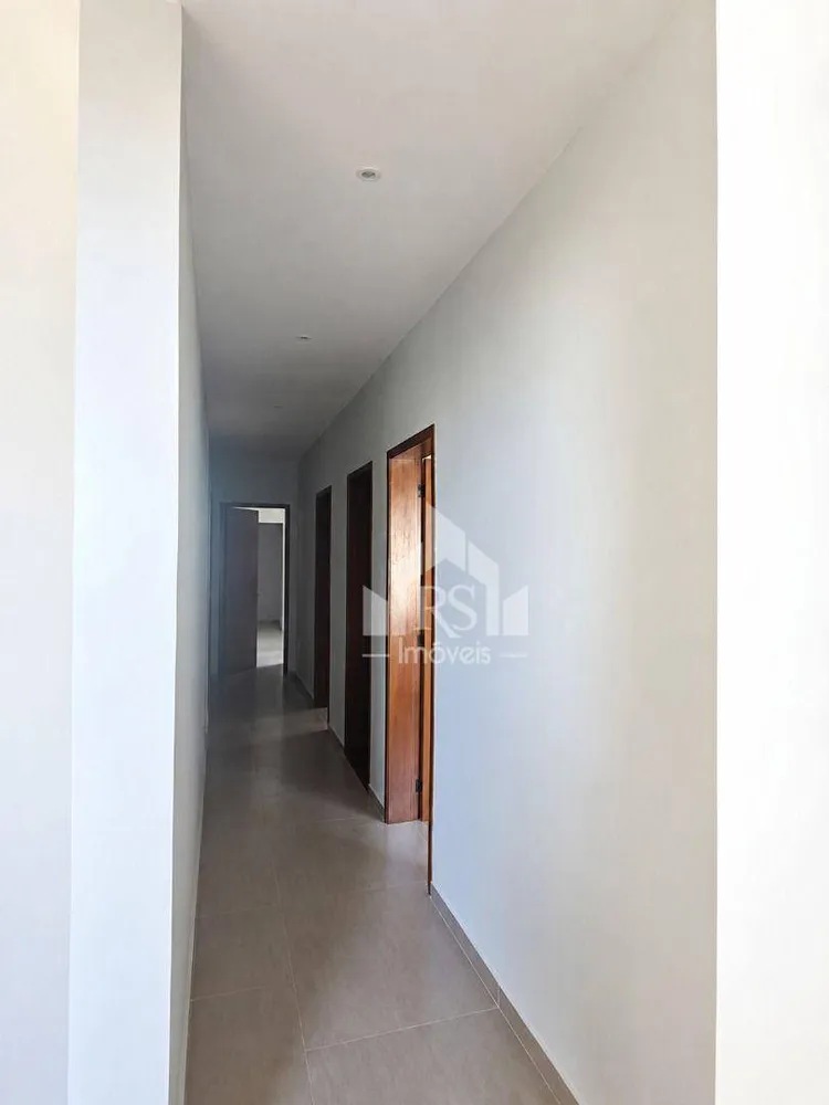 Casa, 3 quartos, 131 m² - Foto 2