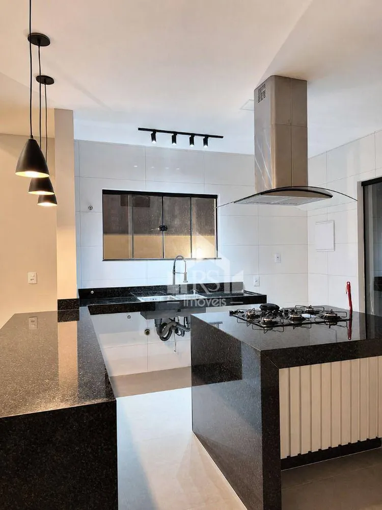 Casa, 3 quartos, 131 m² - Foto 4