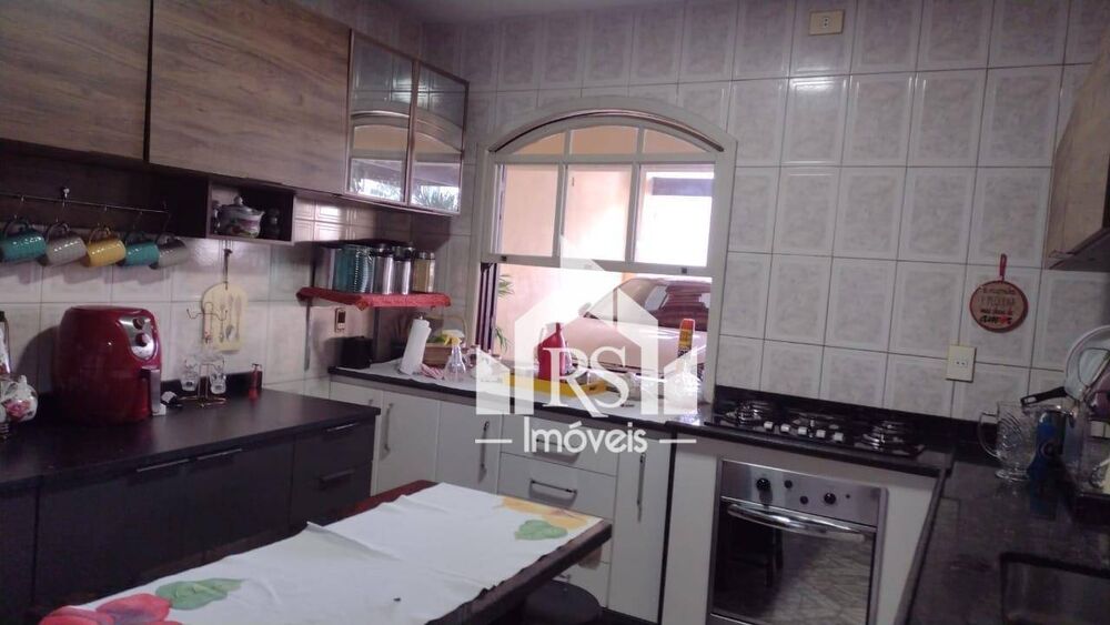 Casa, 2 quartos, 72 m² - Foto 2