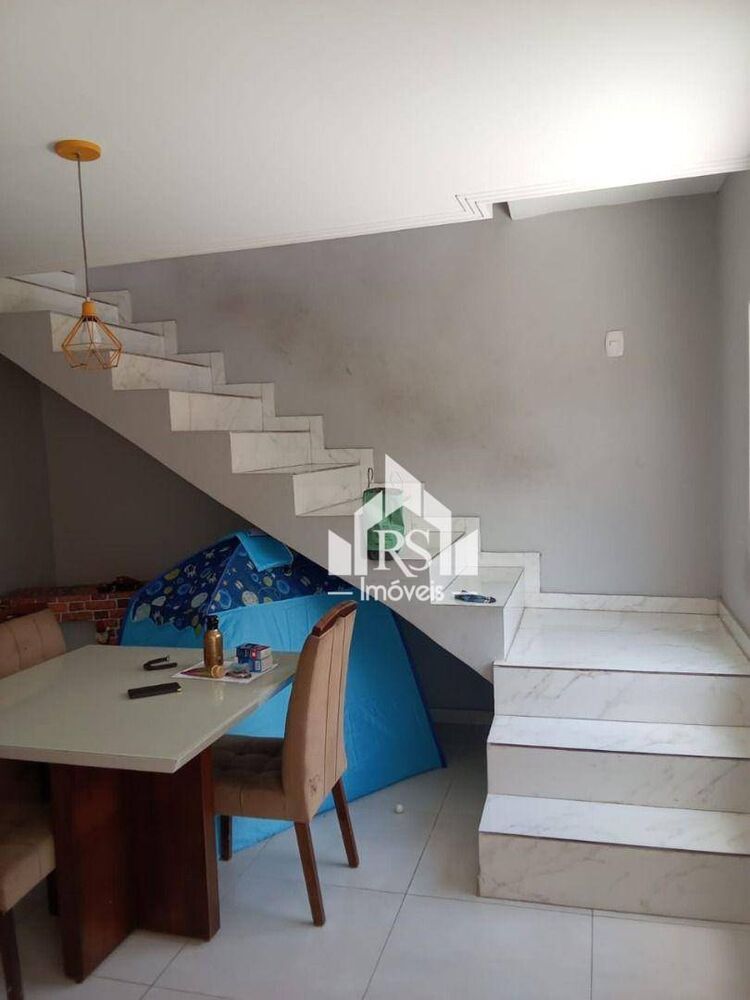 Casa, 4 quartos, 180 m² - Foto 2