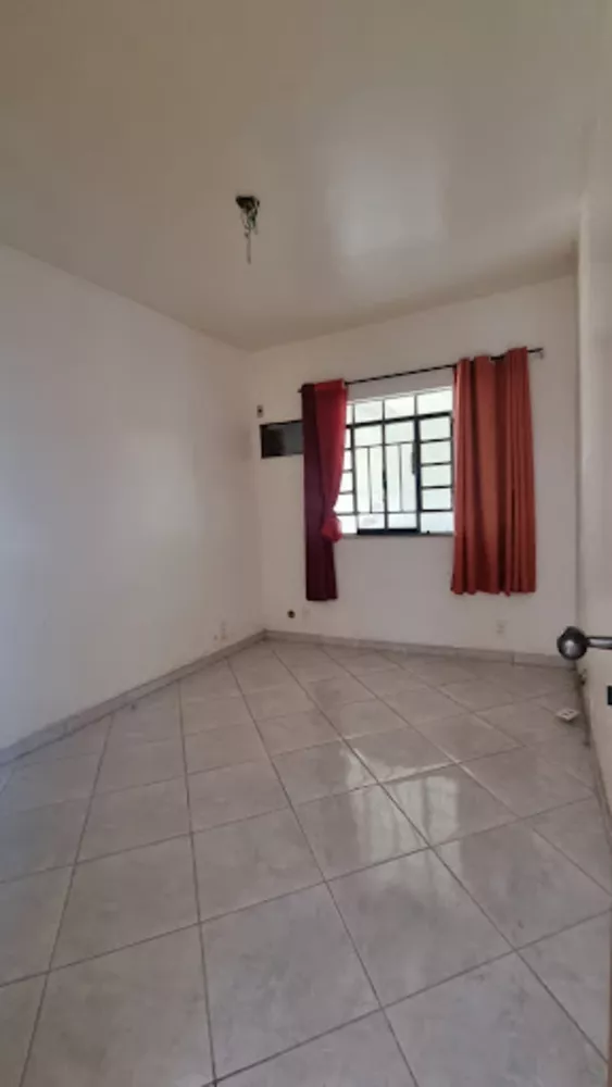 Casa, 3 quartos, 180 m² - Foto 4