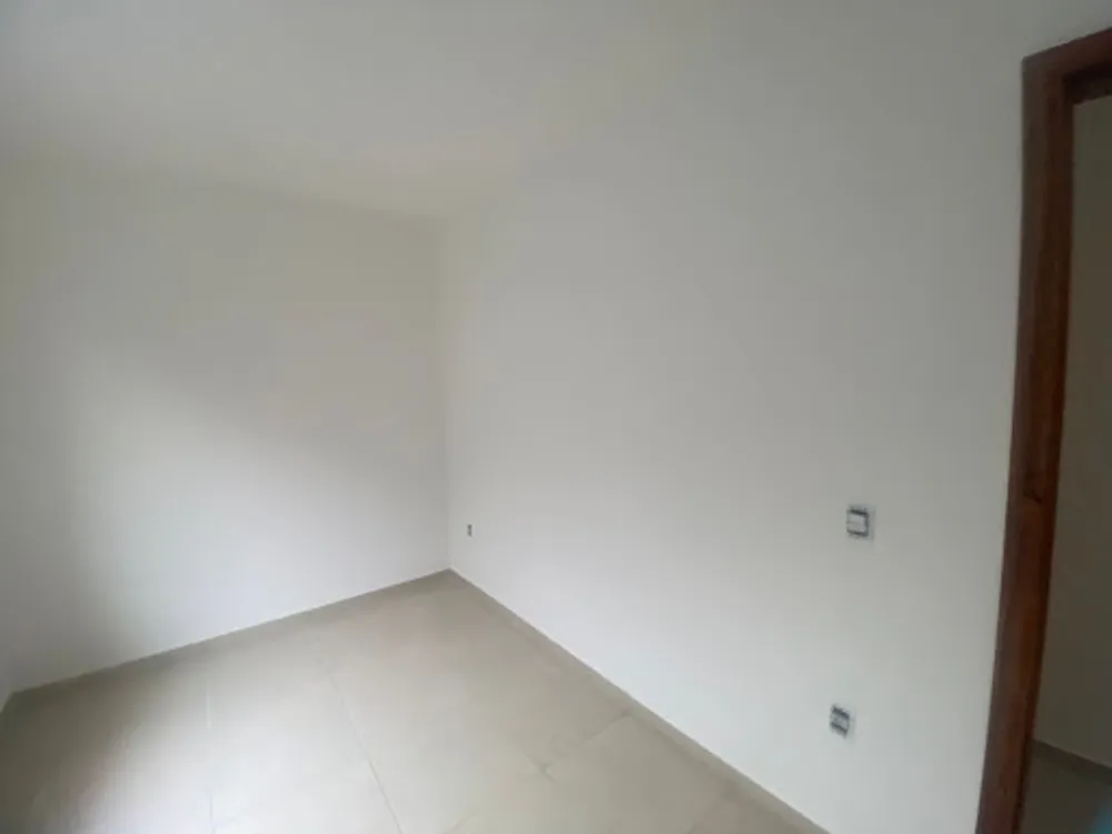 Casa, 2 quartos, 70 m² - Foto 2