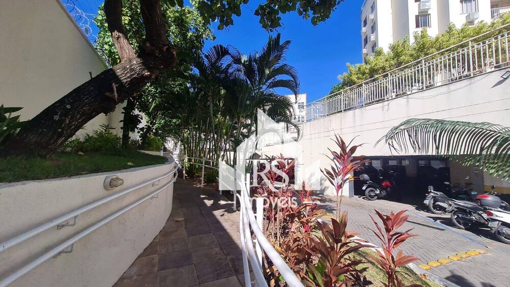 Apartamento à venda com 3 quartos, 74m² - Foto 8