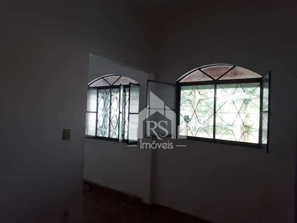 Casa à venda com 3 quartos, 175m² - Foto 3