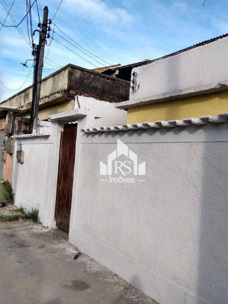 Casa à venda com 2 quartos, 141m² - Foto 1