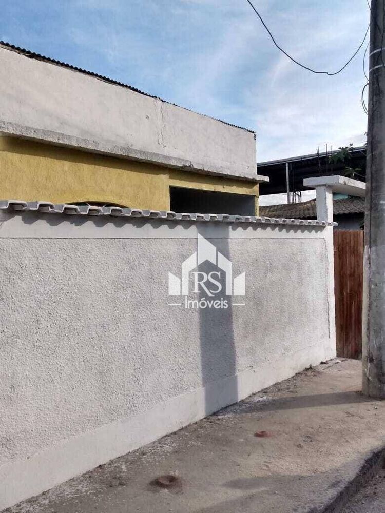 Casa à venda com 2 quartos, 141m² - Foto 2