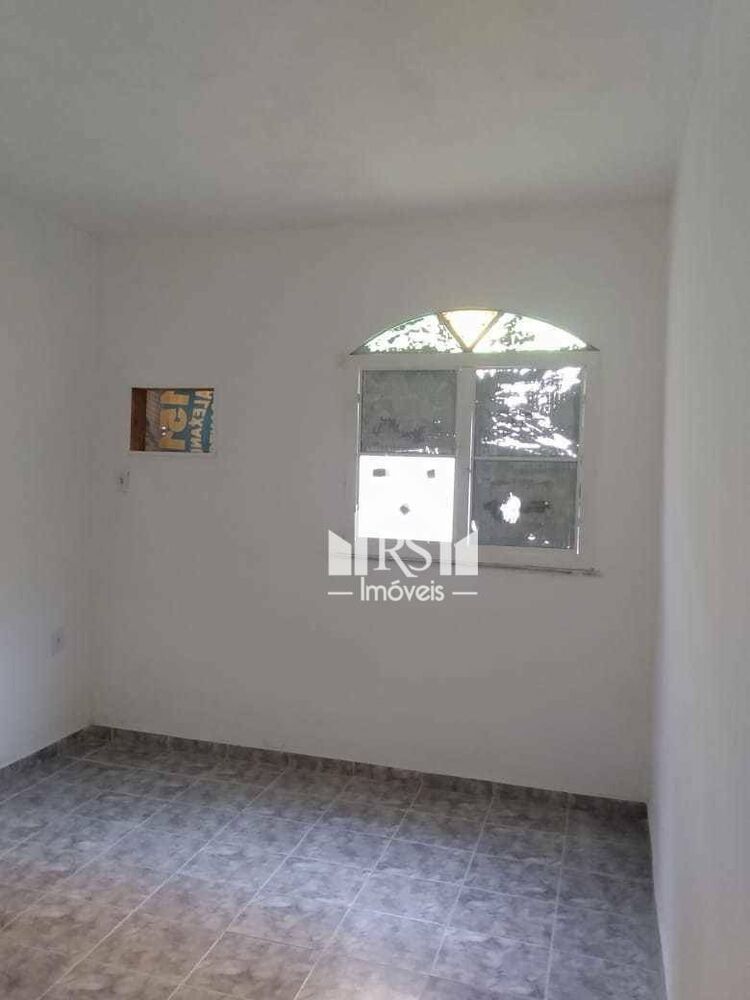 Casa à venda com 2 quartos, 141m² - Foto 4