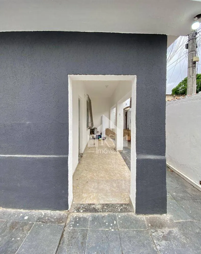 Casa, 3 quartos, 193 m² - Foto 2