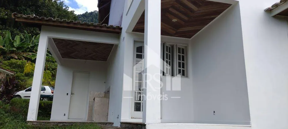 Casa, 4 quartos, 210 m² - Foto 13
