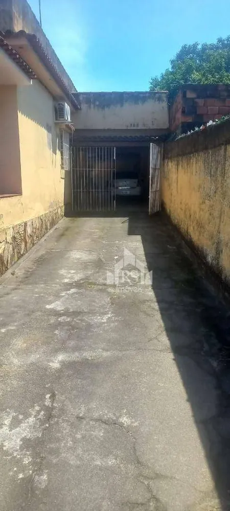 Casa, 3 quartos, 196 m² - Foto 2