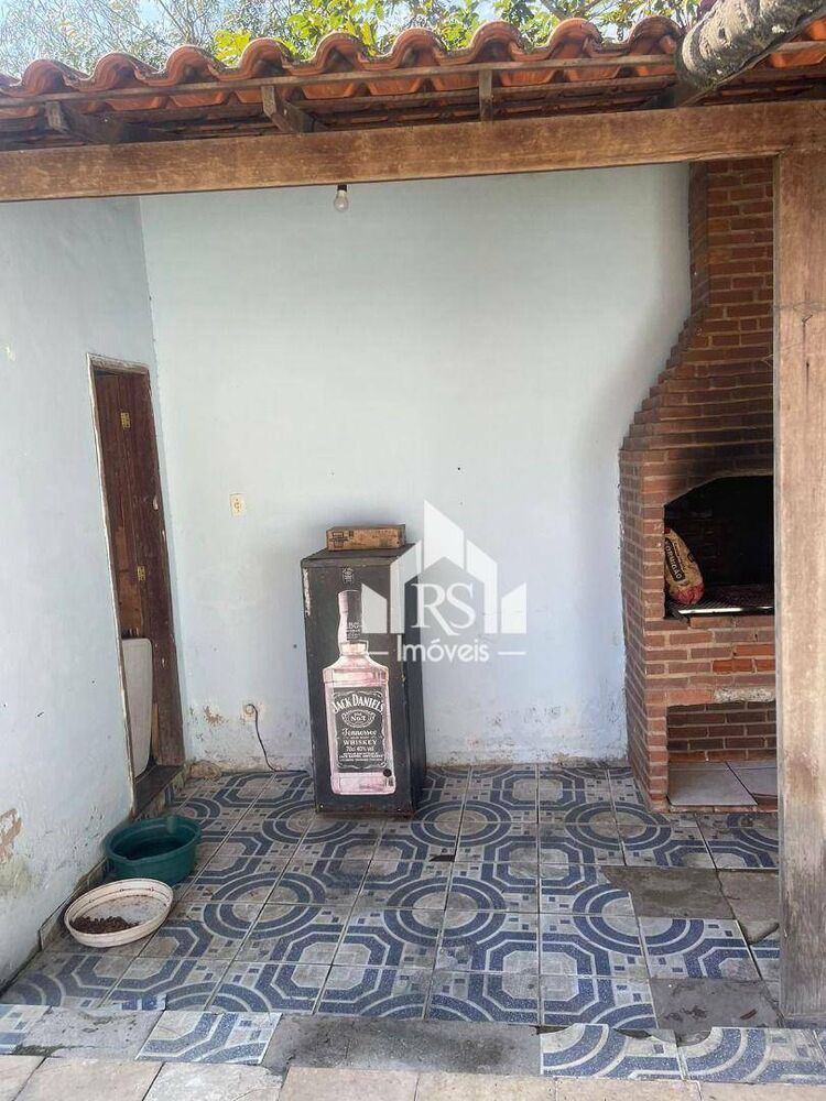 Casa à venda com 4 quartos, 200m² - Foto 16