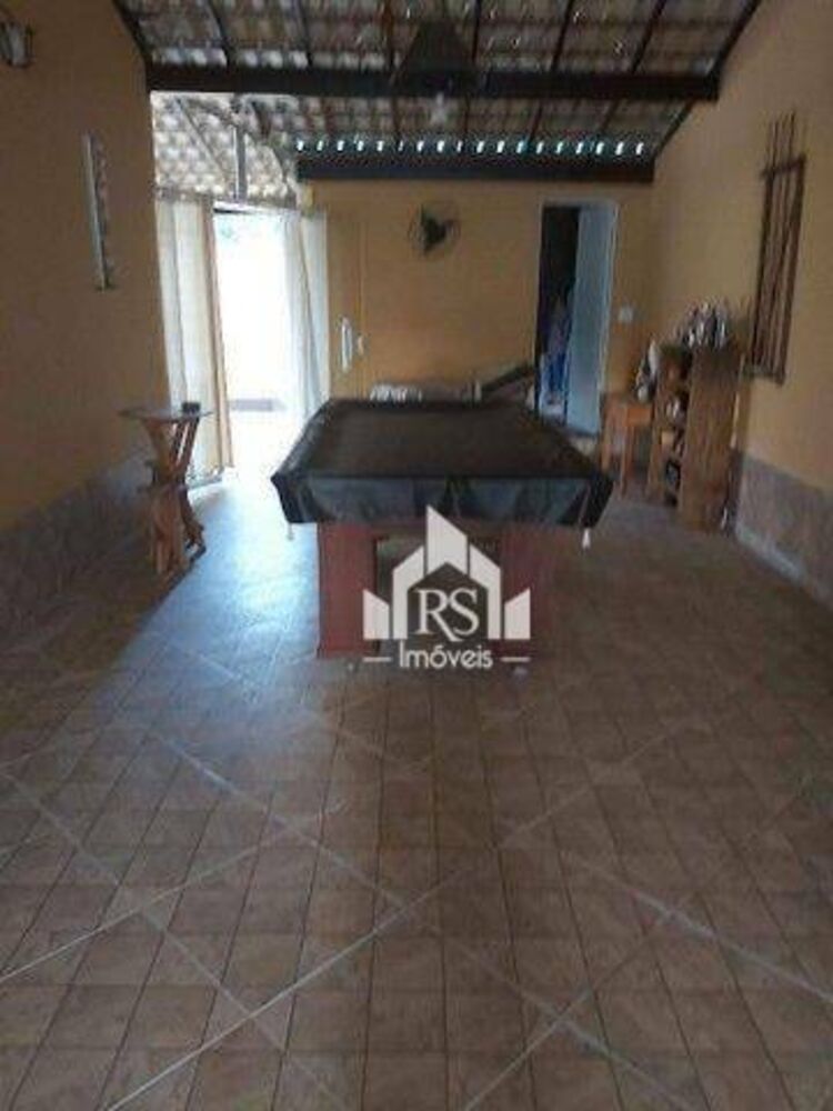 Casa, 3 quartos, 250 m² - Foto 8