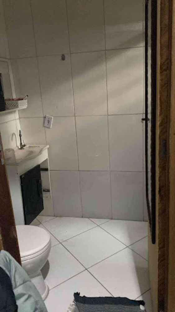 Casa à venda com 2 quartos, 120m² - Foto 2