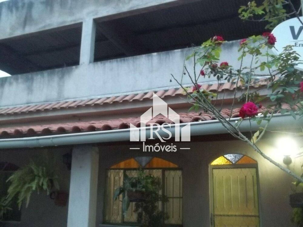 Casa à venda com 3 quartos, 180m² - Foto 8