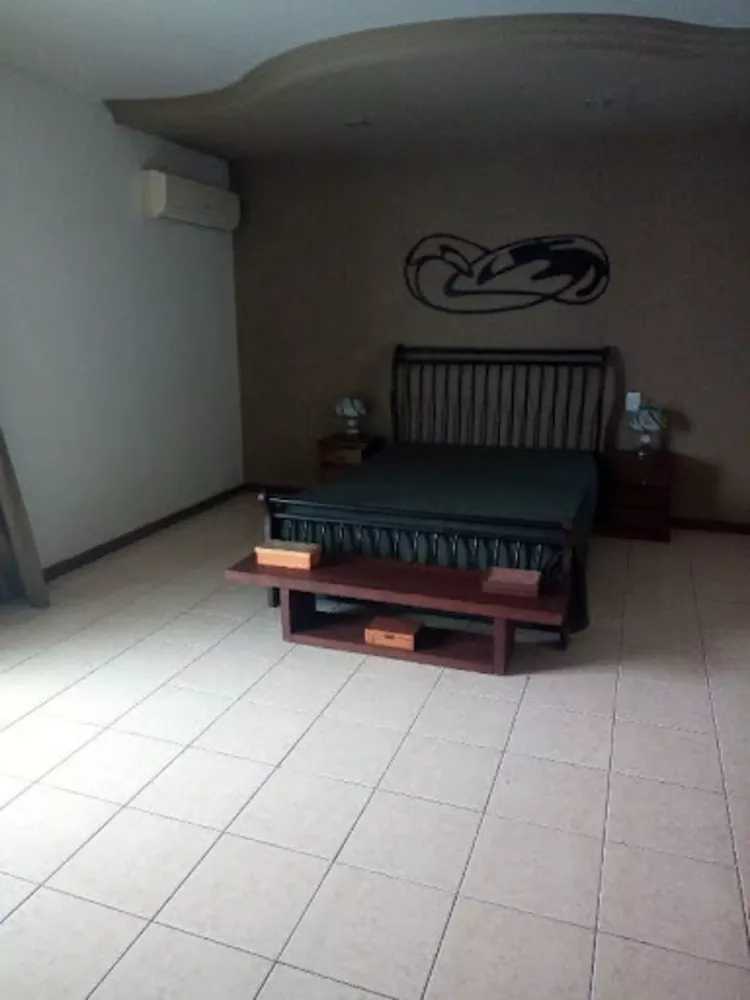 Casa, 4 quartos, 200 m² - Foto 7