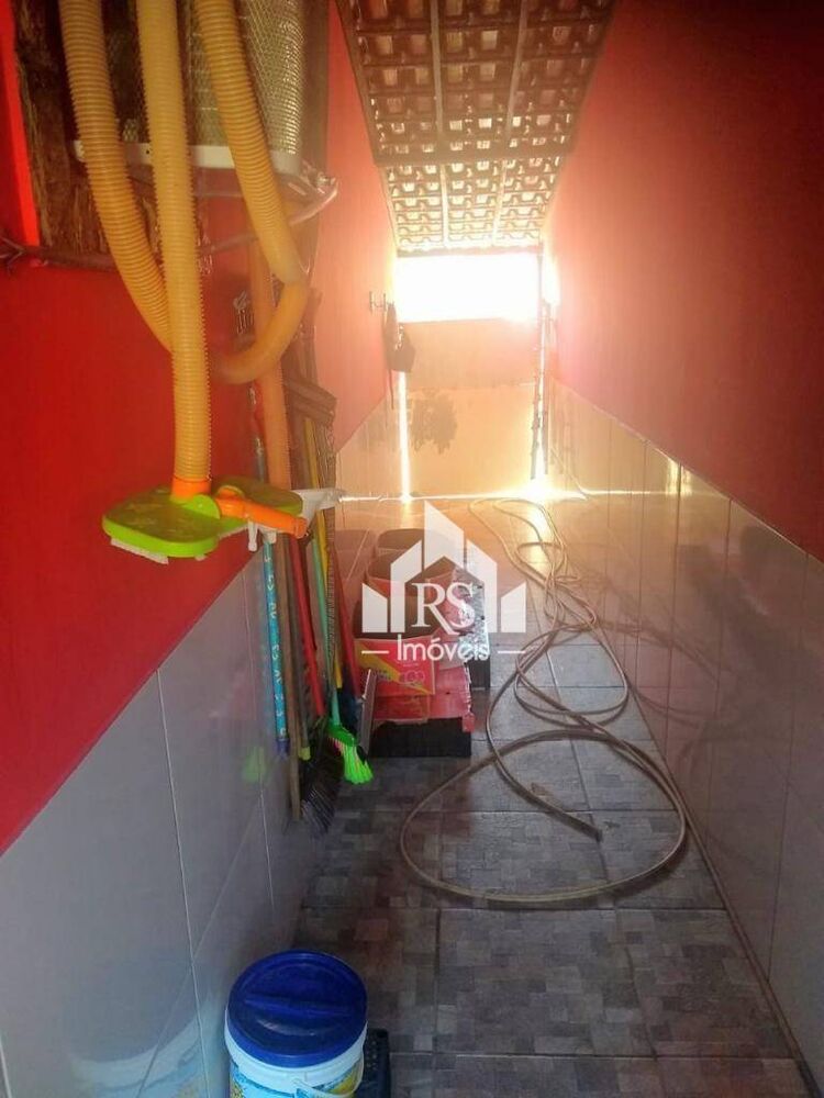 Casa, 3 quartos, 272 m² - Foto 29