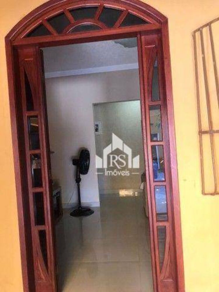 Casa, 3 quartos, 240 m² - Foto 4