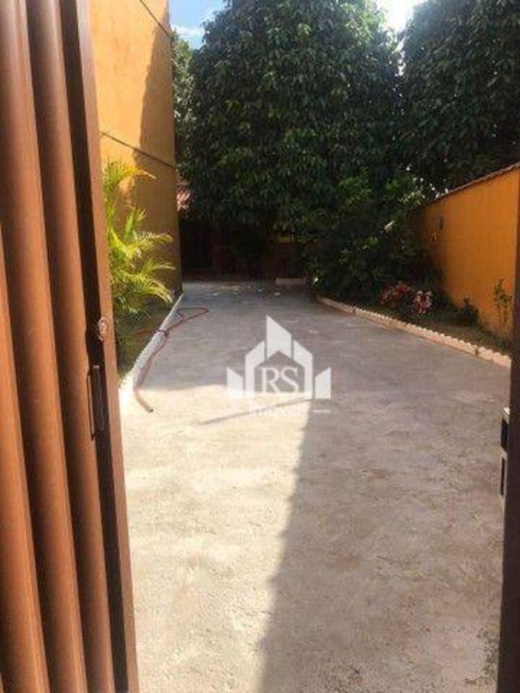 Casa, 3 quartos, 240 m² - Foto 2