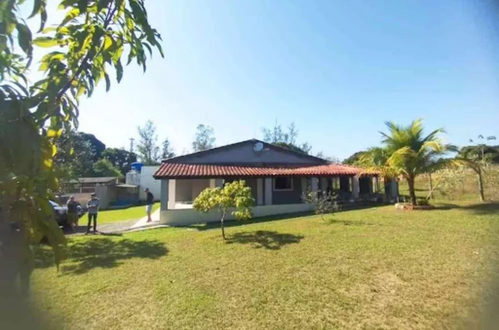 Sítio, 2 quartos, 1550 m² - Foto 1