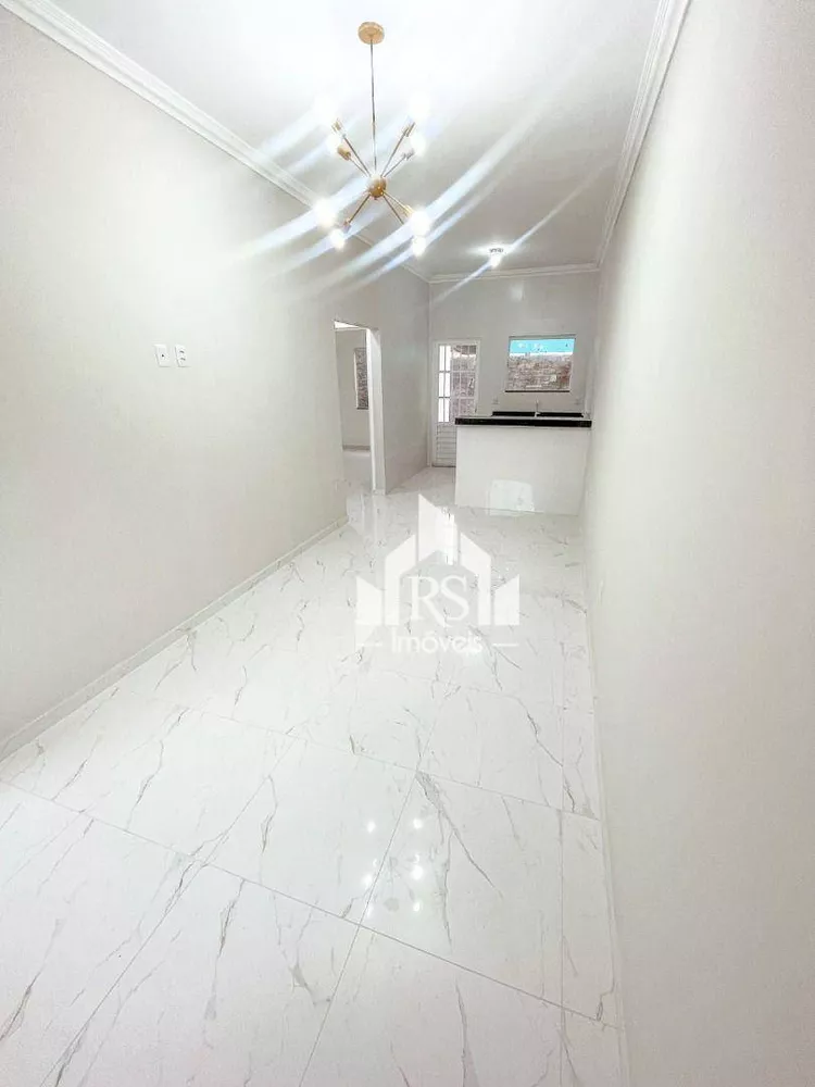 Casa, 2 quartos, 53 m² - Foto 1