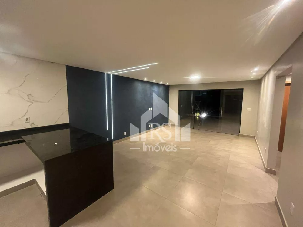 Casa, 3 quartos, 112 m² - Foto 1