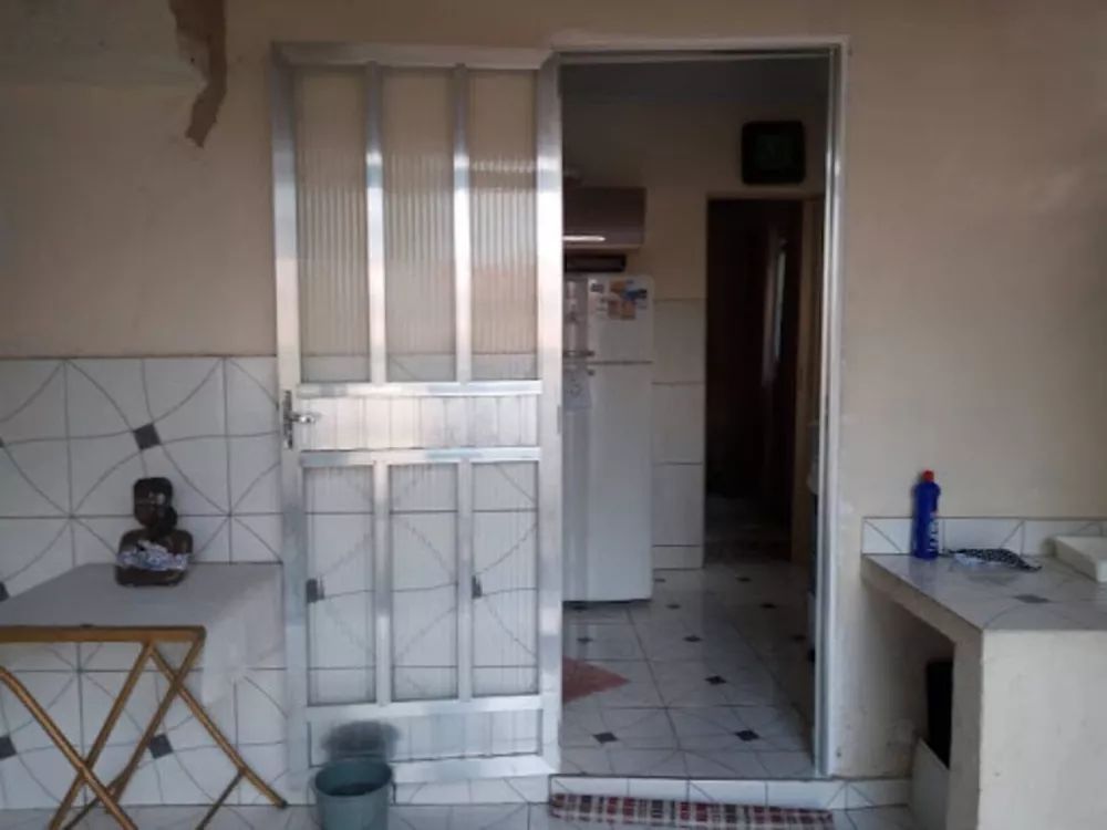 Casa, 3 quartos, 200 m² - Foto 11