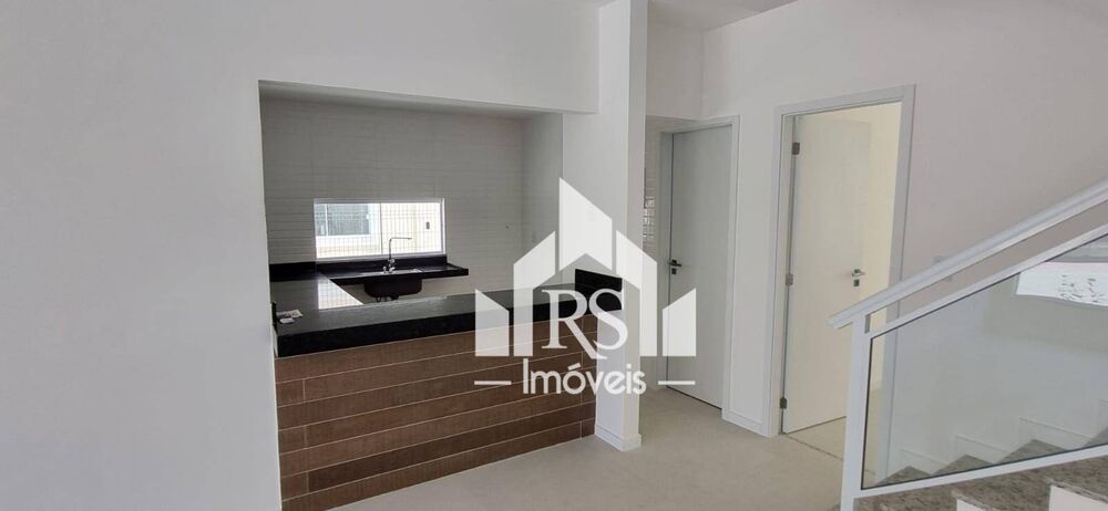 Casa à venda com 3 quartos, 118m² - Foto 2
