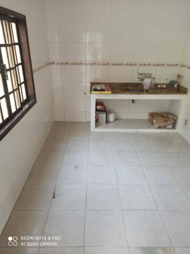 Casa à venda com 3 quartos, 180m² - Foto 8