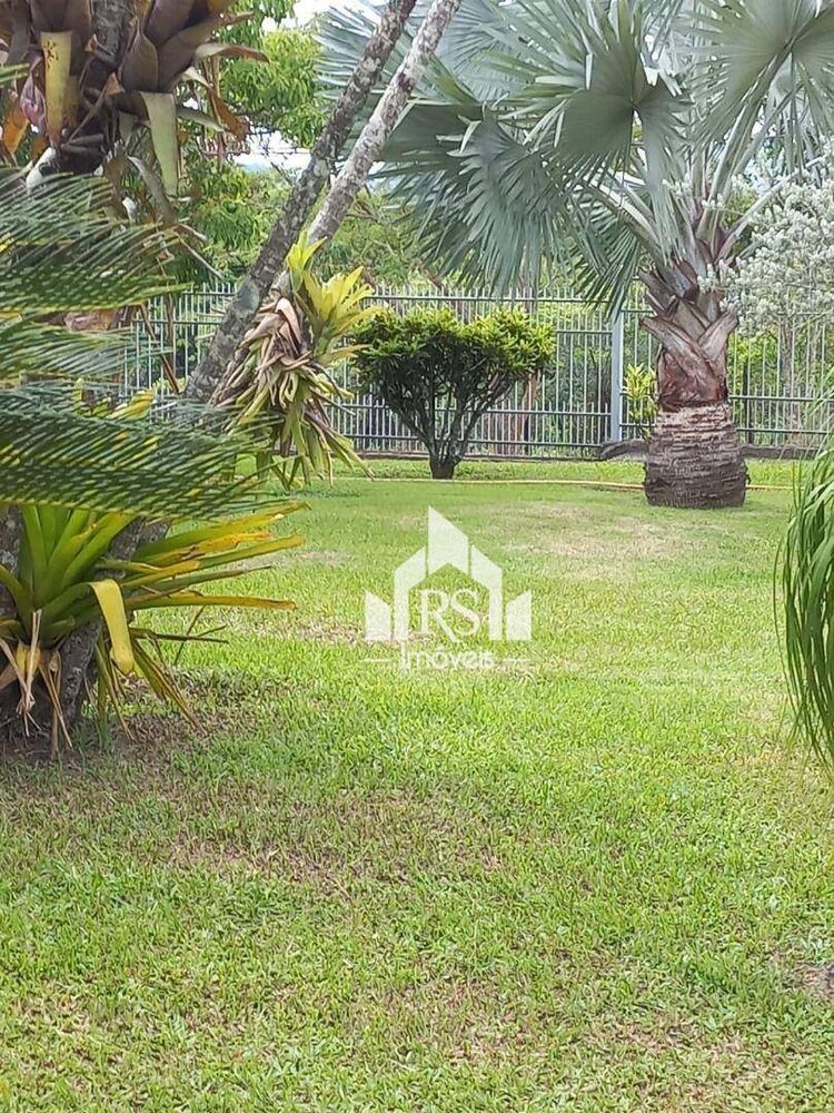 Casa, 3 quartos, 270 m² - Foto 12