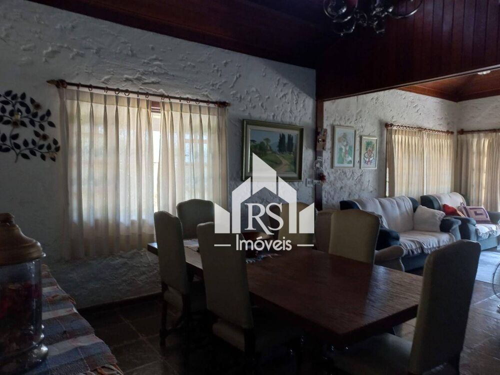 Casa, 3 quartos, 270 m² - Foto 33