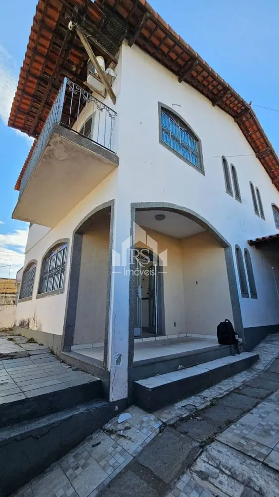 Casa, 4 quartos, 180 m² - Foto 2