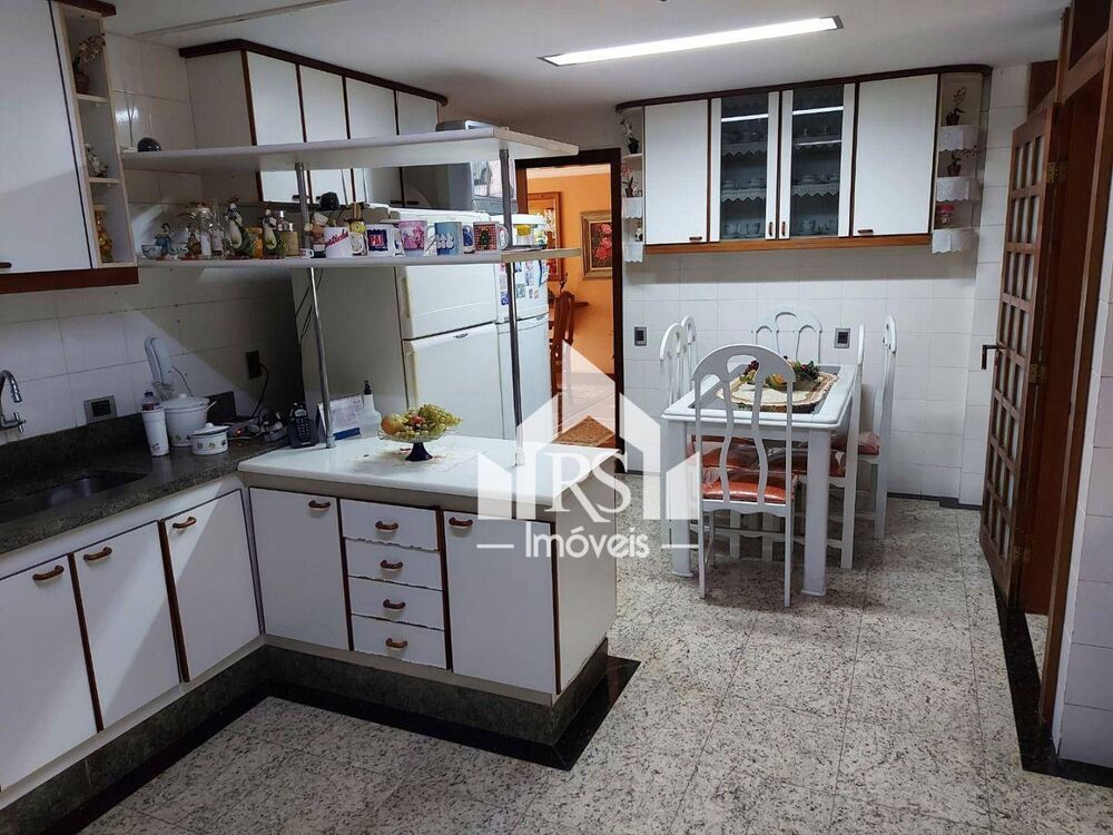 Cobertura à venda com 3 quartos, 252m² - Foto 4