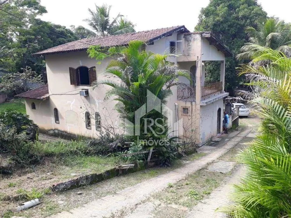 Sítio, 4 quartos, 2500 m² - Foto 1