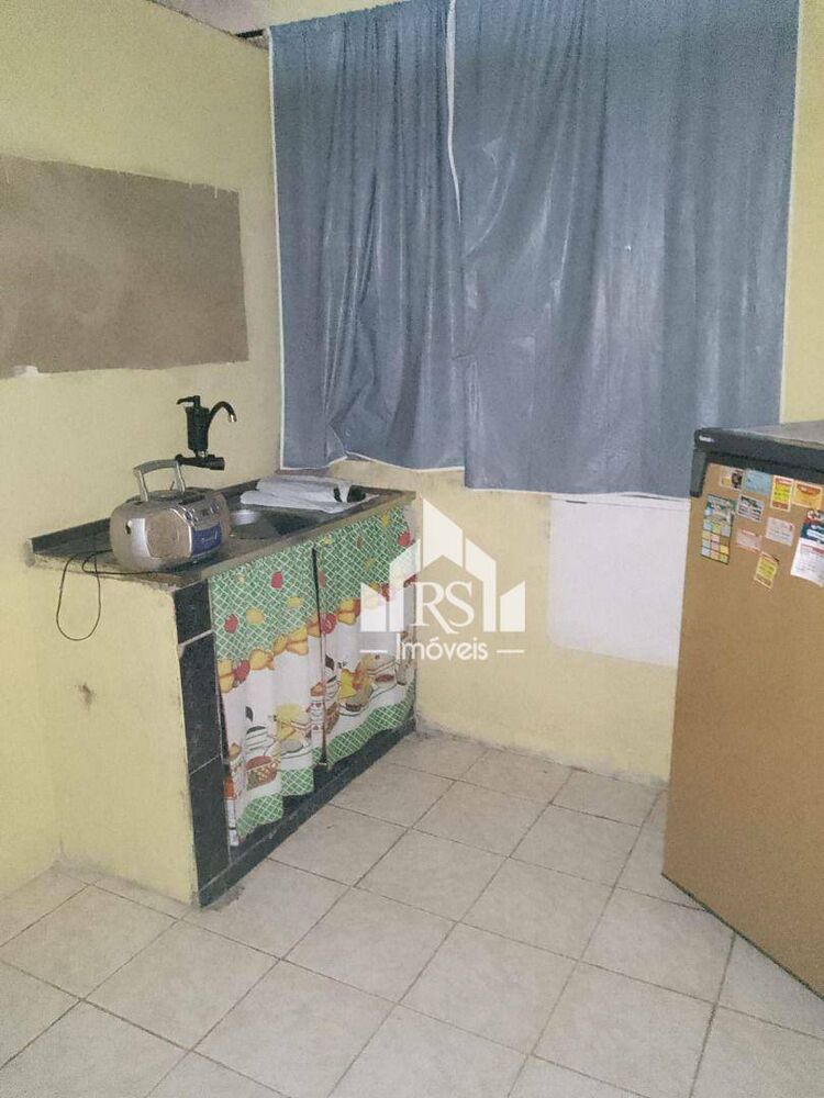 Casa à venda com 3 quartos, 180m² - Foto 1